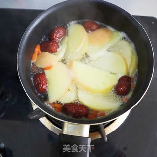 减脂刮油汤❤️苹果枸杞红枣汤的做法步骤:4