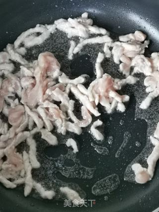 青椒肉丝的做法步骤:5