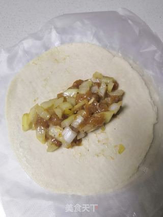 黑胡椒鸡肉馅饼—手抓饼版的做法步骤:4