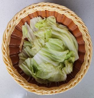白菜福袋的做法步骤:5
