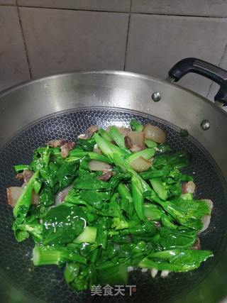 生炒芥兰腊肉的做法步骤:7