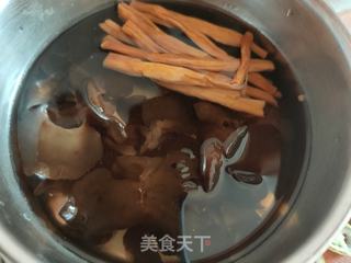 猪肉三鲜卤的做法步骤:3