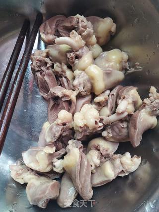 干煸鸭心的做法步骤:3