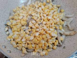 平菇粟米羹的做法步骤:4