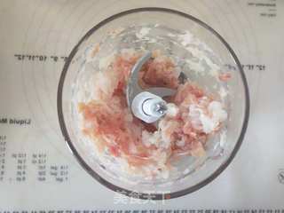 木耳鸡肉蒸饺的做法步骤:4