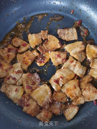 蒜苗回锅肉的做法步骤:4