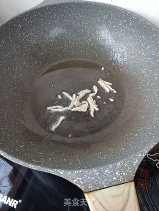 香菜炒羊肝的做法步骤:6