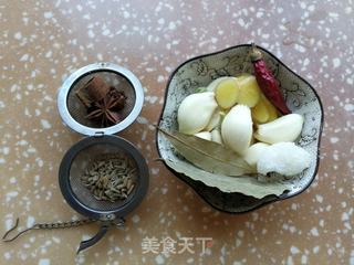 羊肉炖萝卜的做法步骤:3