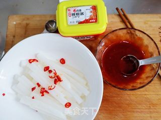 开胃小菜?甜辣白萝卜干(做法简单快速腌制凉菜、咸菜)的做法步骤:4