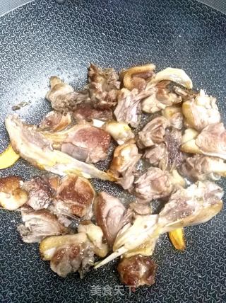 啤酒土豆焖鸭的做法步骤:3