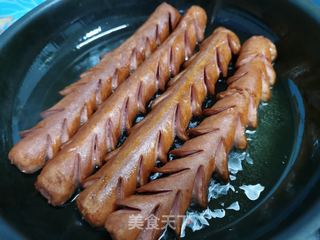 孜然火腿肠的做法步骤:4