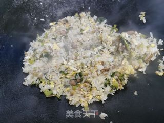 雪菜鸡蛋饭的做法步骤：7