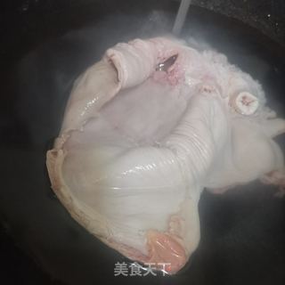 麻椒猪肚(快速清洗猪肚的方法)的做法步骤:5