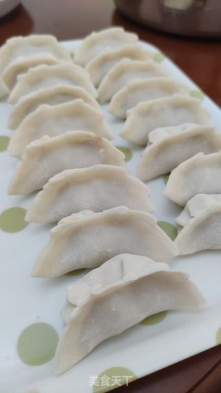 东北酸菜饺的做法步骤:3