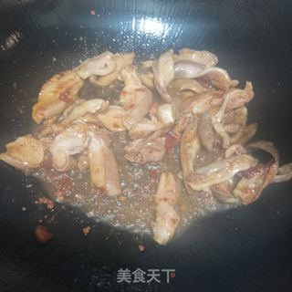 麻椒猪肚(快速清洗猪肚的方法)的做法步骤:12