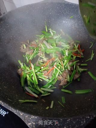 蒜黄炒羊头肉的做法步骤:11