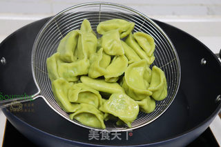 菠菜水饺的做法步骤:9