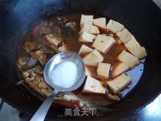 豆腐炖鲫鱼的做法步骤：9