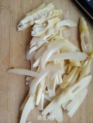 雷笋炒明虾的做法步骤:2