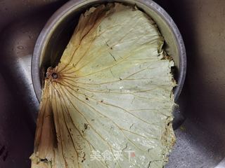 荷香糯米鸡的做法步骤：1