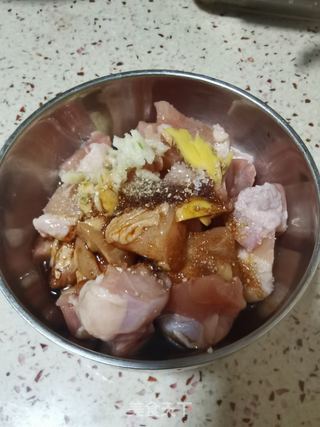 荷香糯米鸡的做法步骤：4