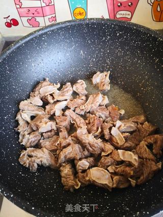 红烧牛肉炖土豆的做法步骤：7