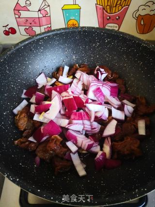 红烧牛肉炖土豆的做法步骤:12