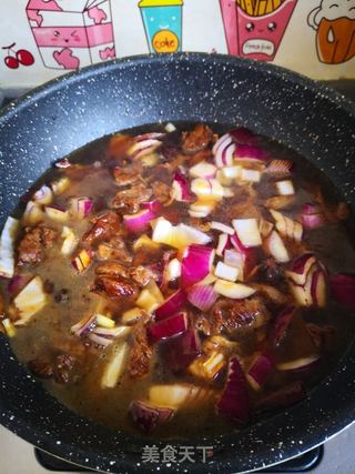 红烧牛肉炖土豆的做法步骤:14