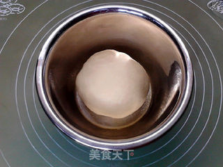 香甜肉桂圣诞花环面包的做法步骤:5