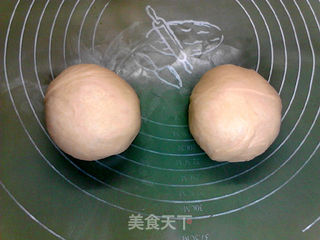 香甜肉桂圣诞花环面包的做法步骤:7