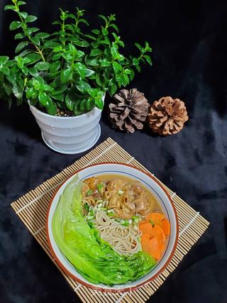 猪蹄汤面的做法步骤：8