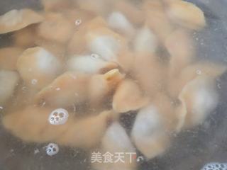 肉馅饺子的做法步骤:11