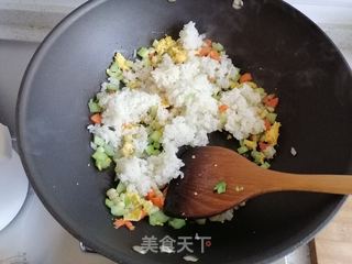 时蔬炒饭的做法步骤：5