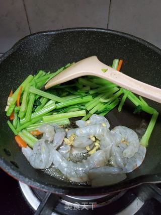 虾仁炒香芹的做法步骤:9
