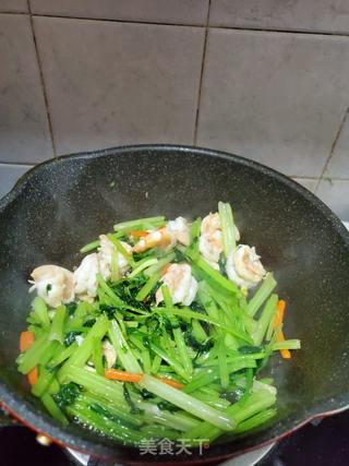 虾仁炒香芹的做法步骤:11