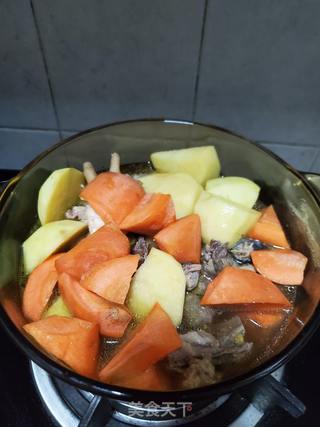 土豆胡萝卜炖老母鸡的做法步骤：8
