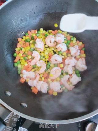 虾仁炒玉米的做法步骤:8