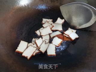 炒腊干的做法步骤：2