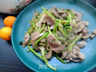 香菜孜然羊腰子的做法步骤:16