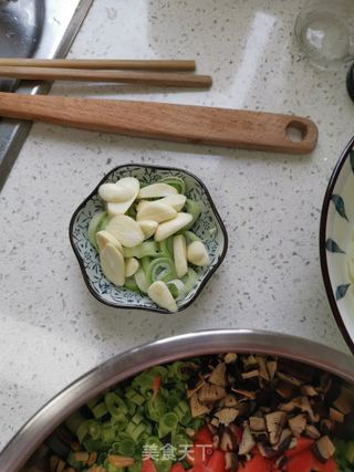 烩麻食的做法步骤:7