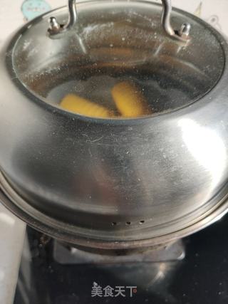 毛毛虫香肠花卷的做法步骤:15