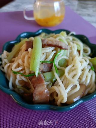 腊肉豆角焖面的做法步骤:20