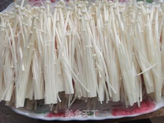蒜蓉粉丝金针菇的做法步骤:11
