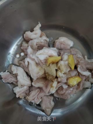 皮蛋肠仔粥的做法步骤:4