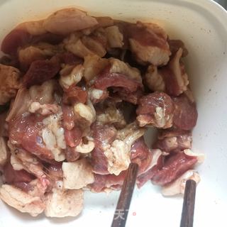 平底锅烤羊肉串的做法步骤:6