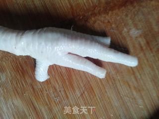 川味爆炒鸡爪的做法步骤:2