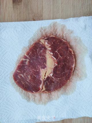 香酥牛排的做法步骤:2