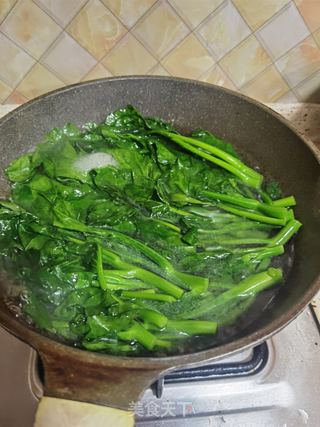 清炒芥兰的做法步骤:5
