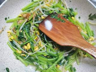 黄豆芽金针菇茼蒿菜的做法步骤:8