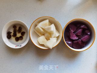 紫薯雪梨桂圆糖水的做法步骤:2